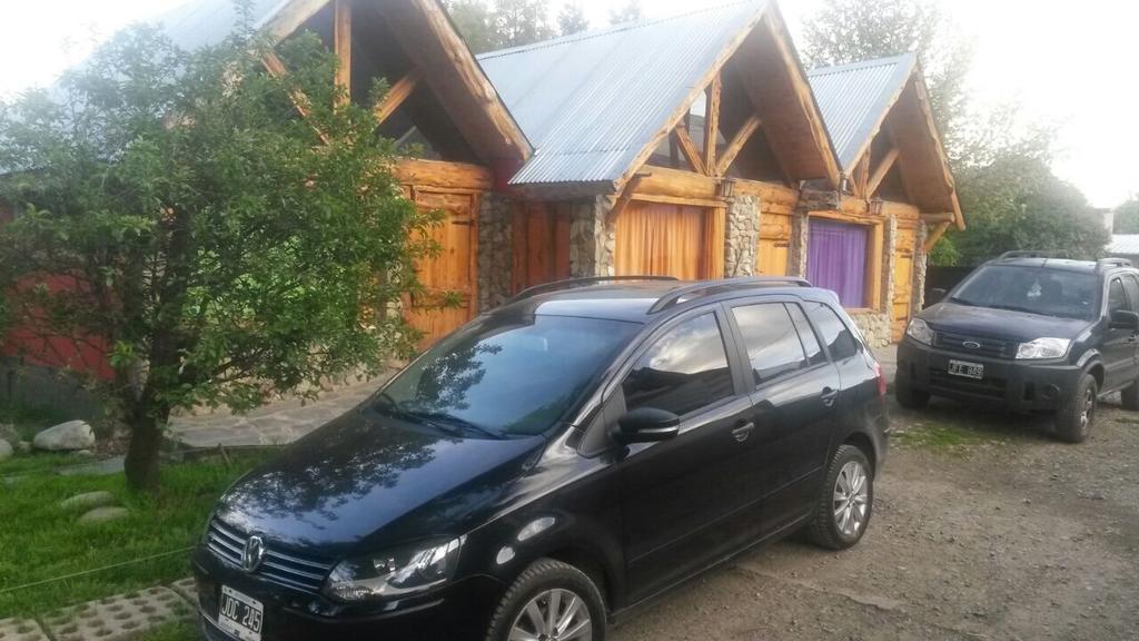 Cabanas Pehuenia Pansiyon El Bolsón Dış mekan fotoğraf