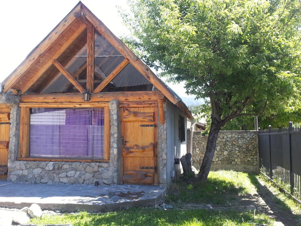 Cabanas Pehuenia Pansiyon El Bolsón Dış mekan fotoğraf