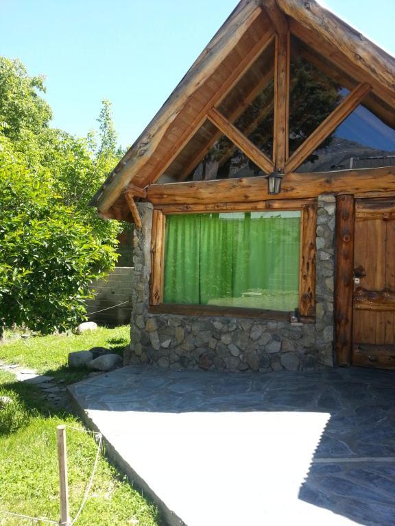 Cabanas Pehuenia Pansiyon El Bolsón Dış mekan fotoğraf
