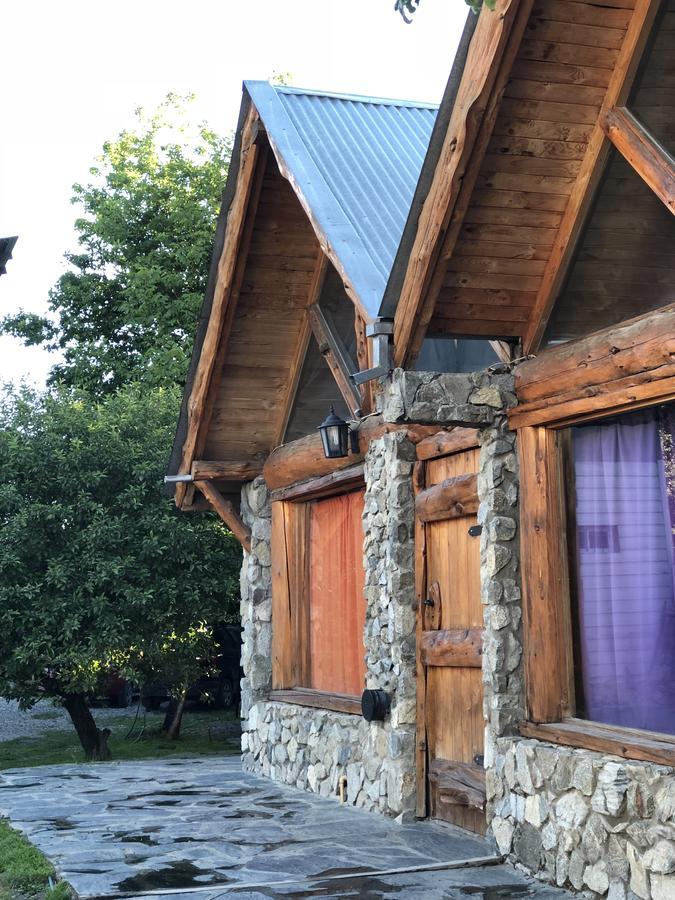 Cabanas Pehuenia Pansiyon El Bolsón Dış mekan fotoğraf